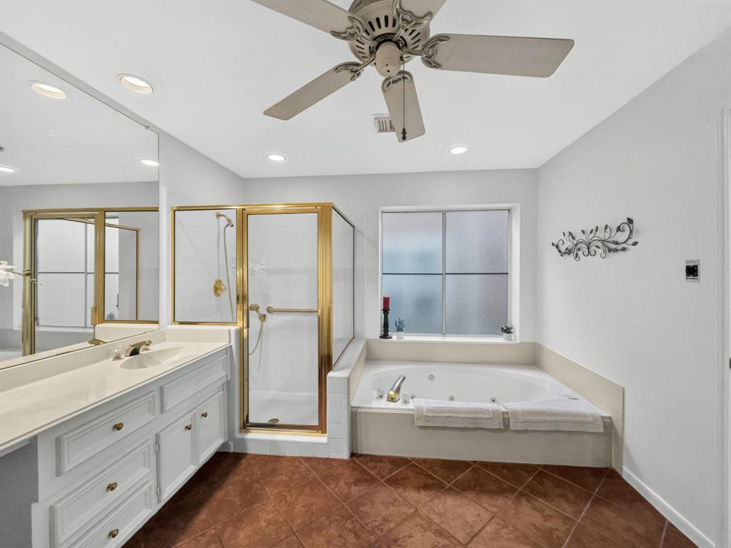 2116 Cannes Drive Property Photo 15