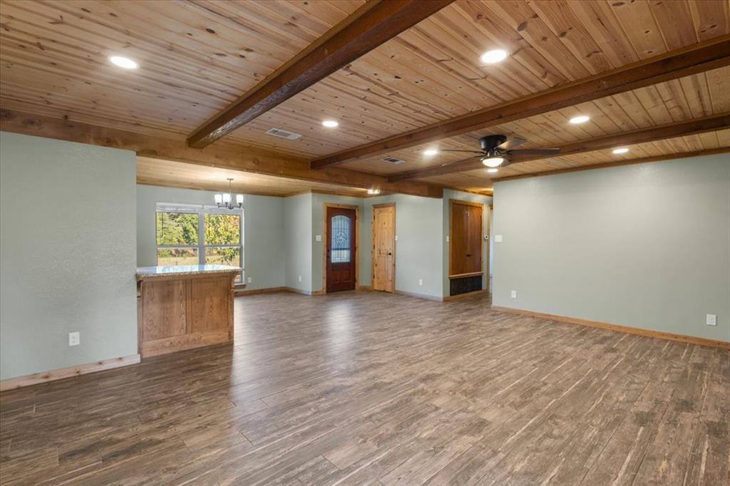 5015 726 Property Photo 14