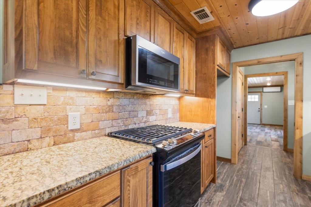 5015 726 Property Photo 19