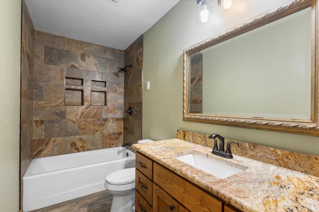 5015 726 Property Photo 34