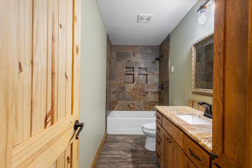 5015 726 Property Photo 35