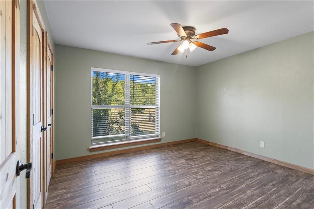 5015 726 Property Photo 38