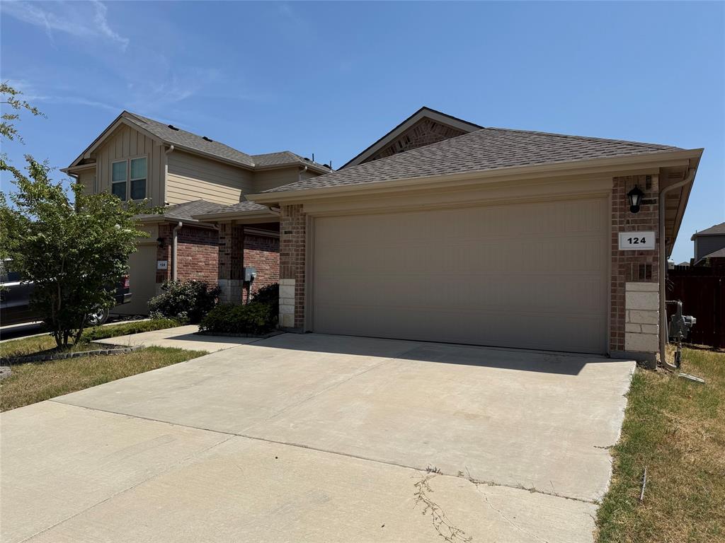124 Greengate Drive Property Photo 2