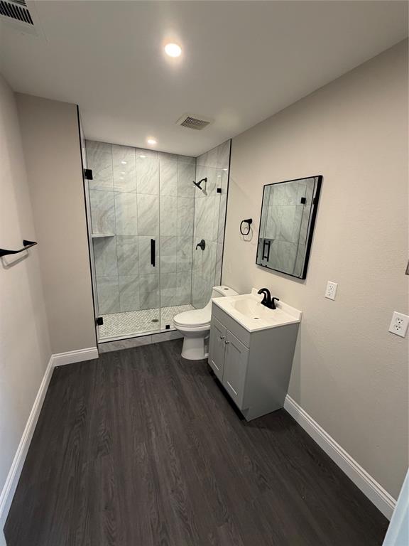 2579 Springvale Drive Property Photo 2