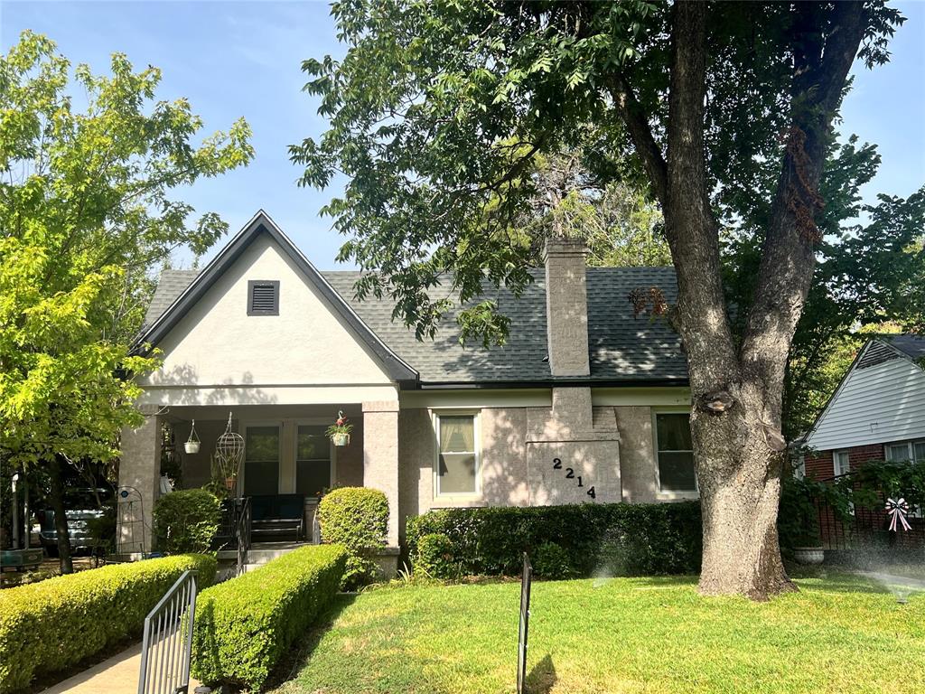 2214 Stanley Avenue Property Photo 1