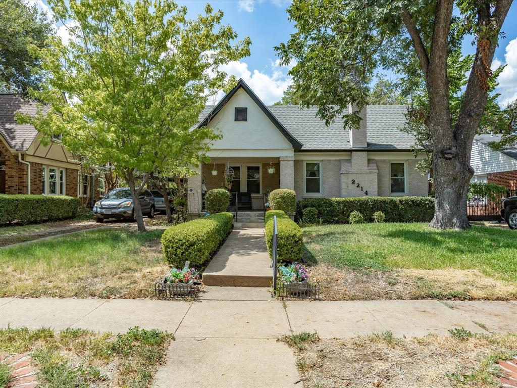 2214 Stanley Avenue Property Photo 1