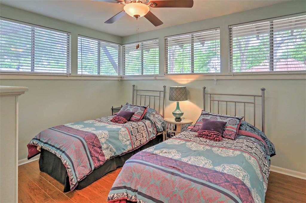306 E Pine Property Photo 19