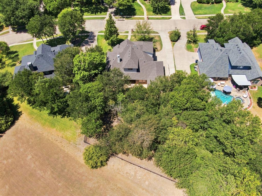 1207 Oak Creek Drive Property Photo 11