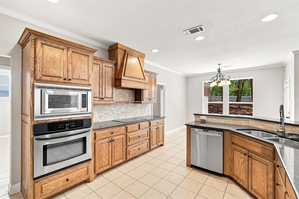 1207 Oak Creek Drive Property Photo 19