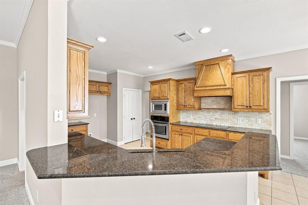 1207 Oak Creek Drive Property Photo 20