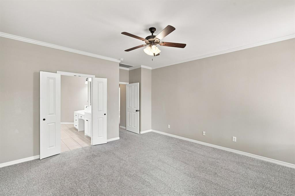 1207 Oak Creek Drive Property Photo 24