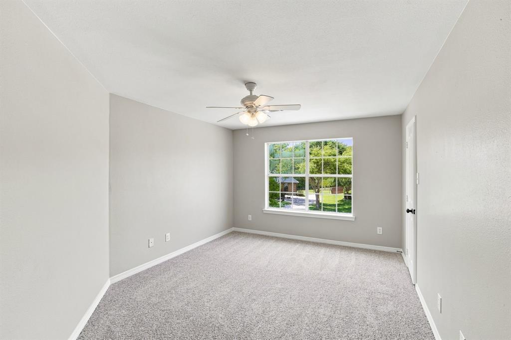 1207 Oak Creek Drive Property Photo 28