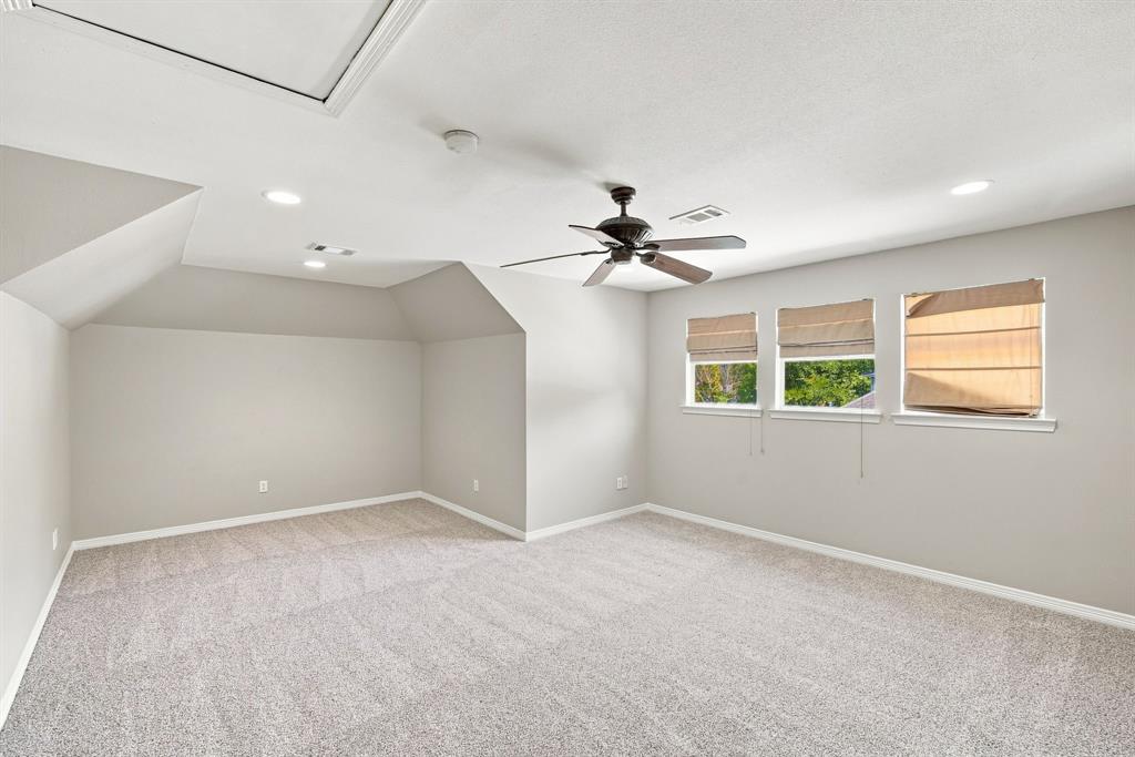 1207 Oak Creek Drive Property Photo 29