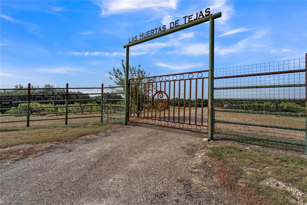 25270 E State Highway 6