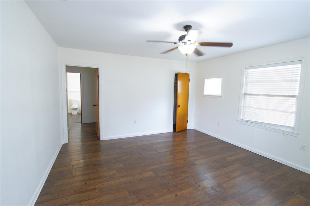 101 Easy Street Property Photo 13