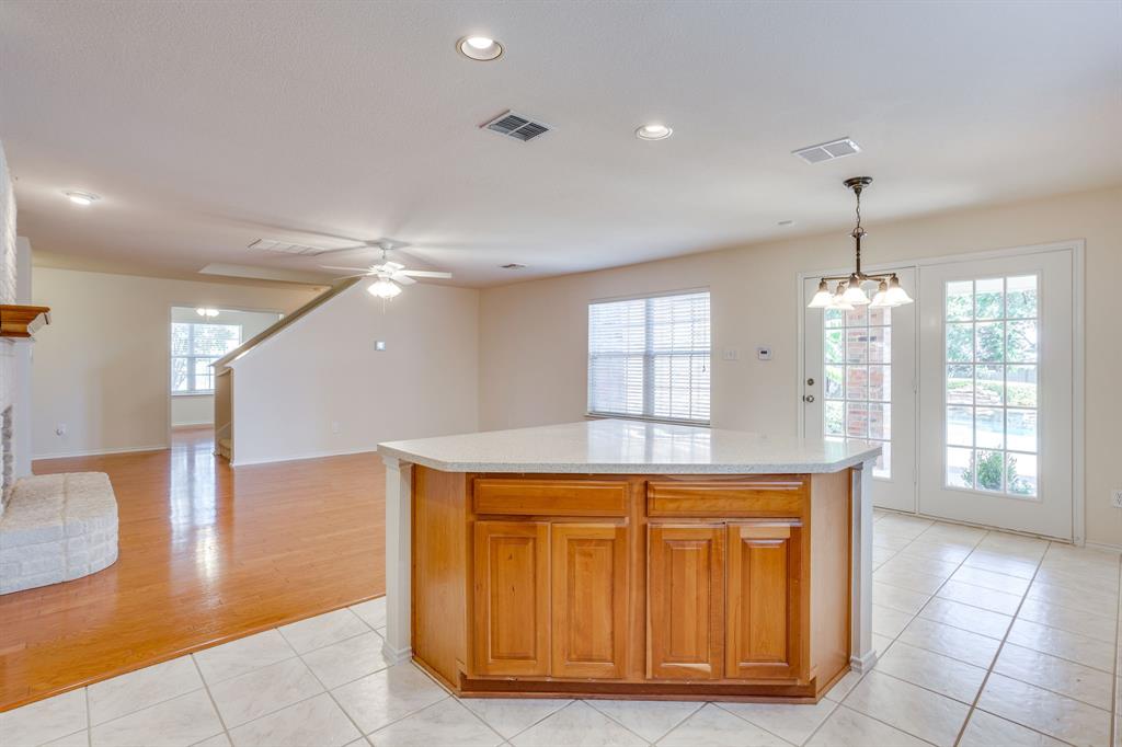 4205 Bayside Court Property Photo 6