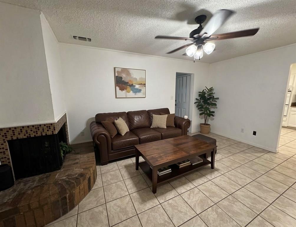 2108 Barron Lane Property Photo 17
