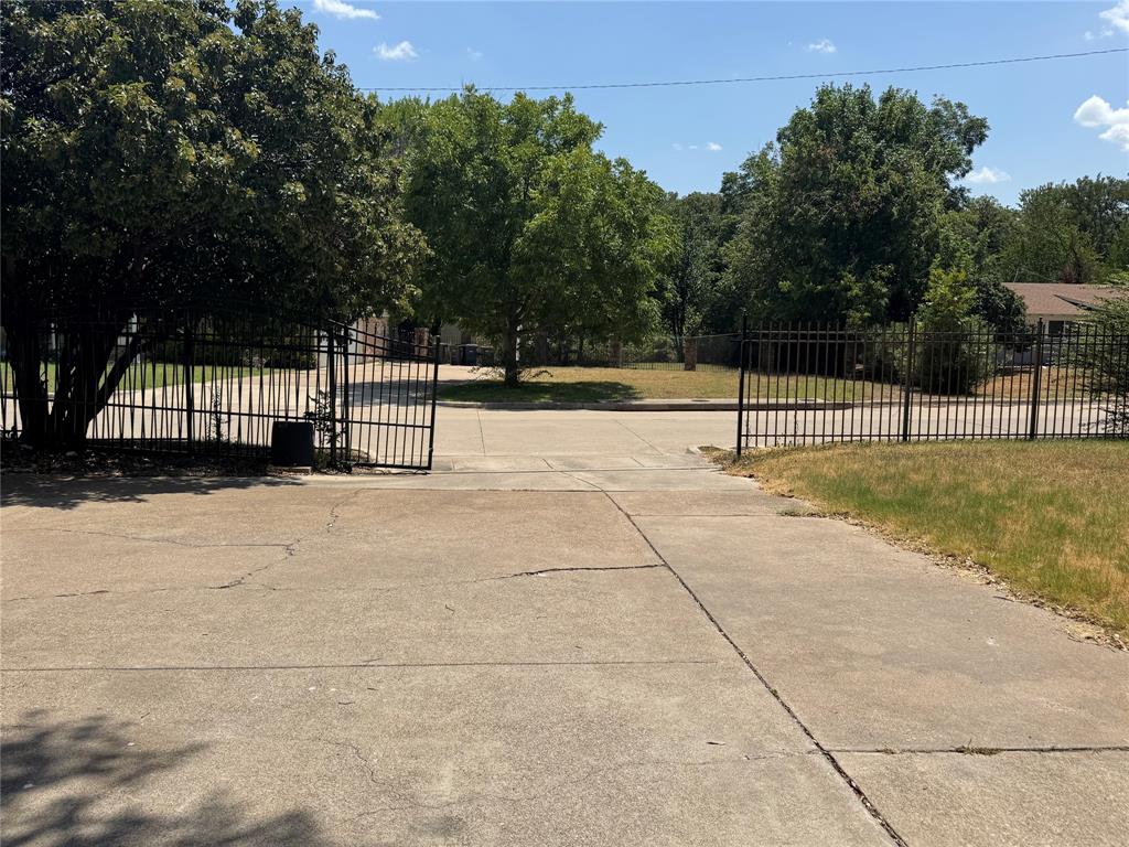 2108 Barron Lane Property Photo 21