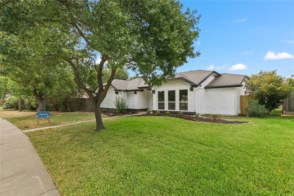 2103 Stein Way Property Photo 2