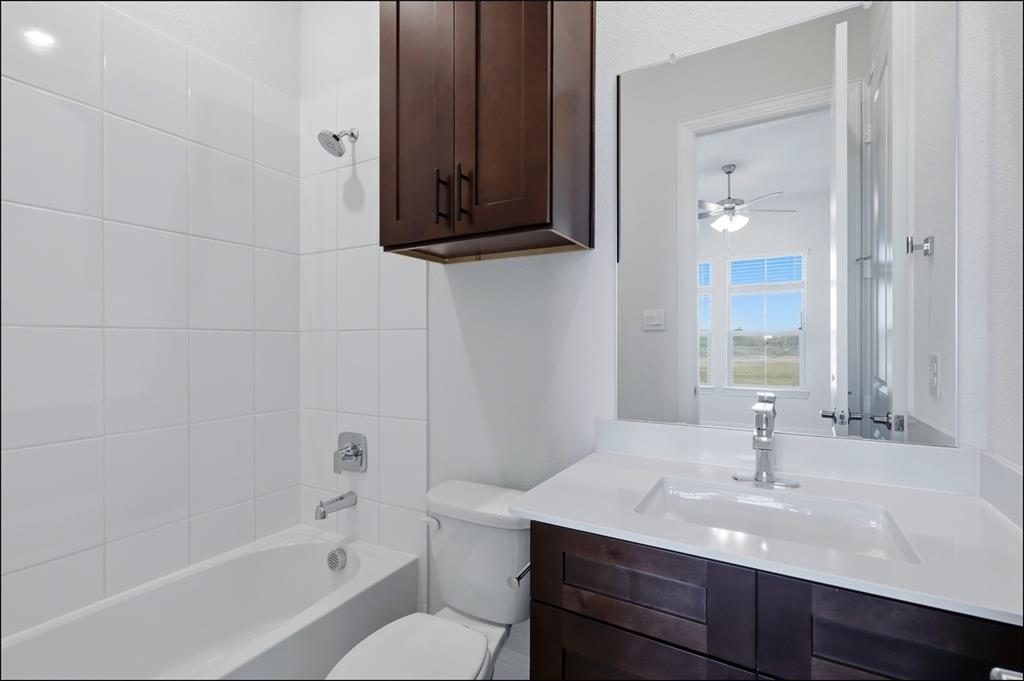 1566 Lake District Drive Property Photo 12