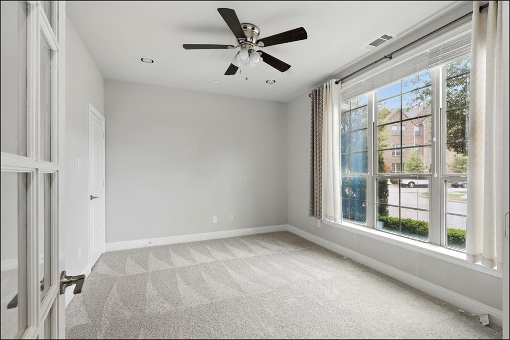 297 Scotia Street Property Photo 5