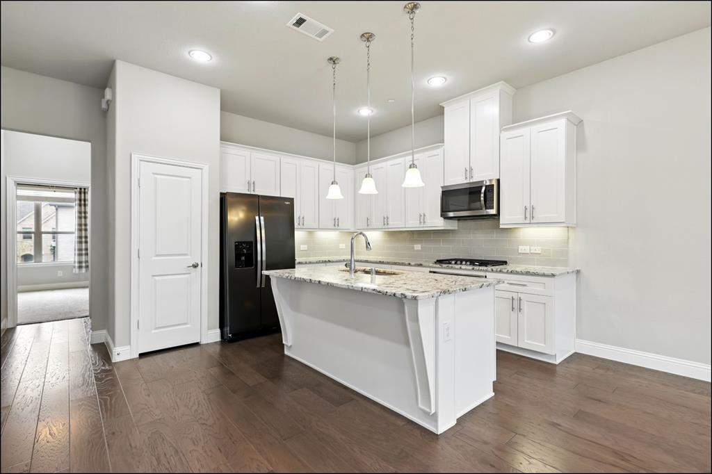 297 Scotia Street Property Photo 12