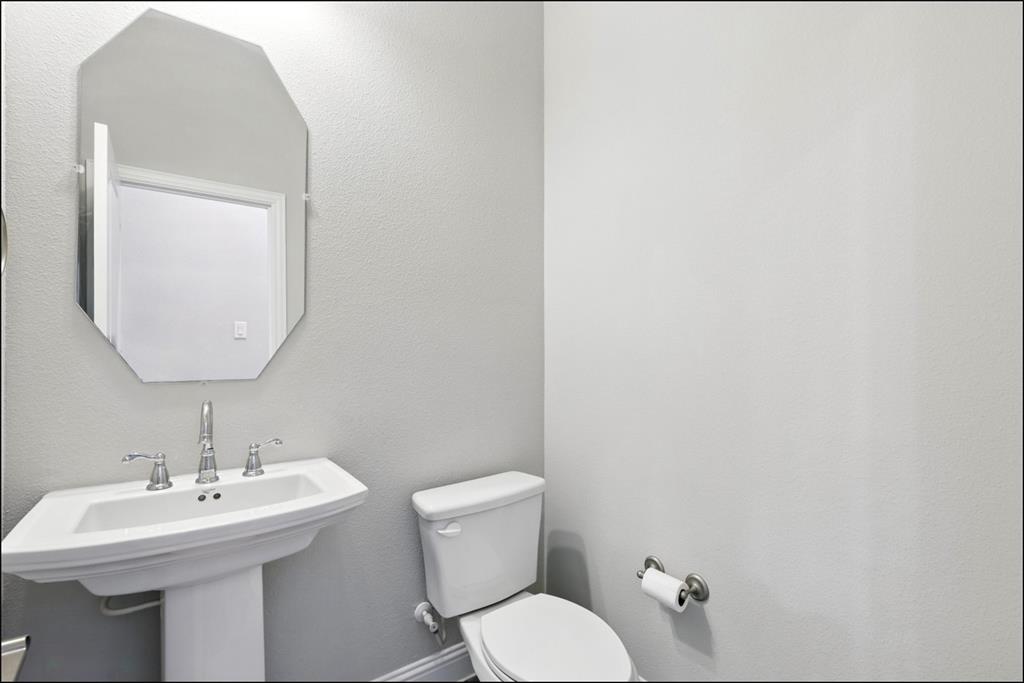 297 Scotia Street Property Photo 17