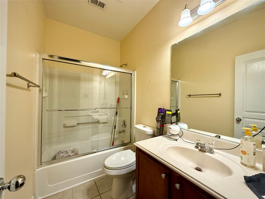7704 Val Verde Drive Property Photo 13