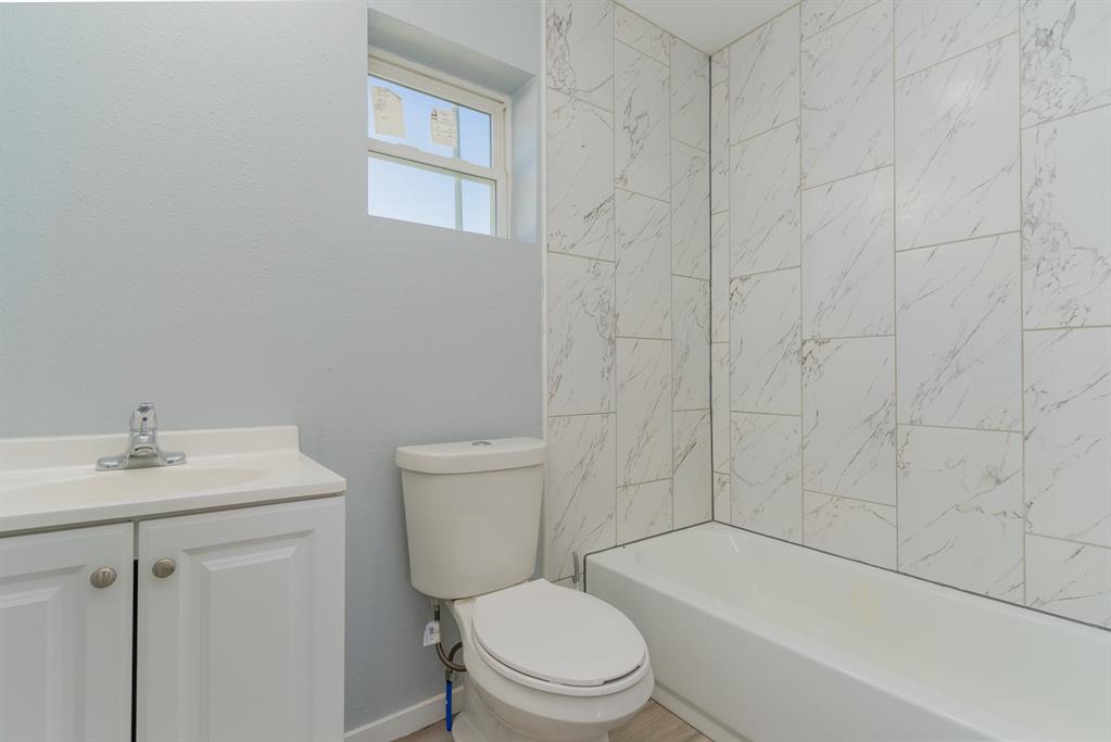 3715 Hancock Street Property Photo 11