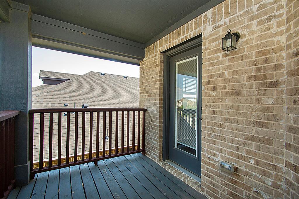 1420 Stoneleigh Place Property Photo 16