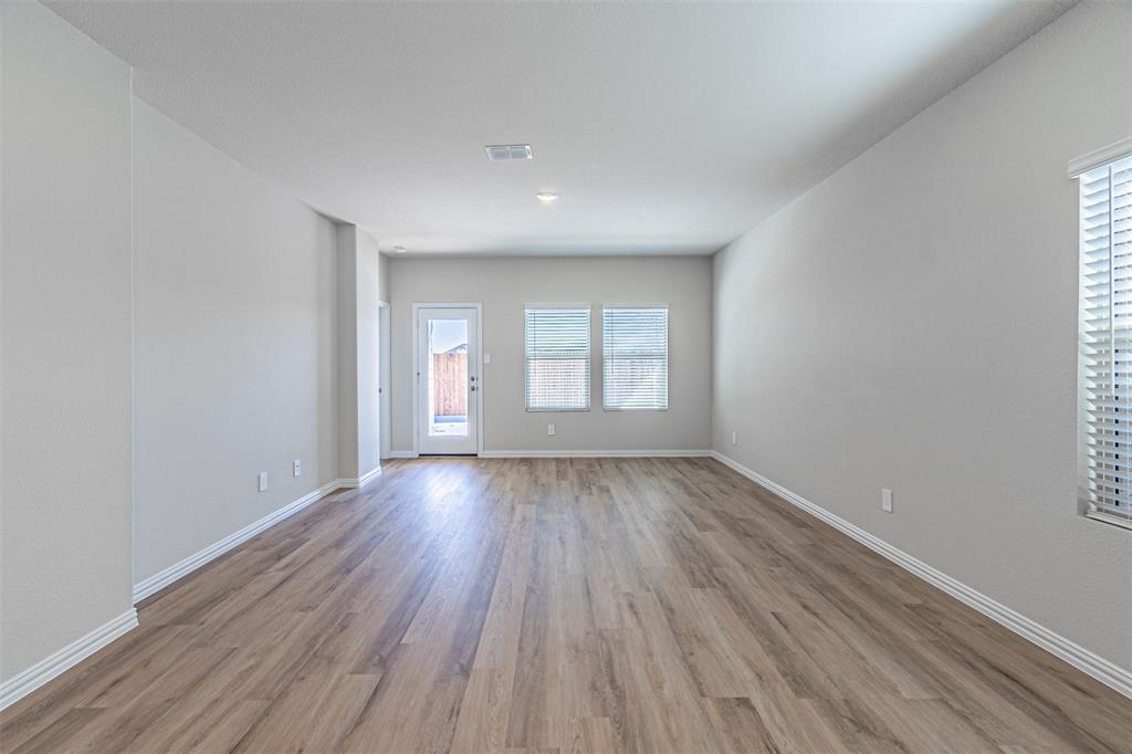 801 Leavenworth Drive Property Photo 11