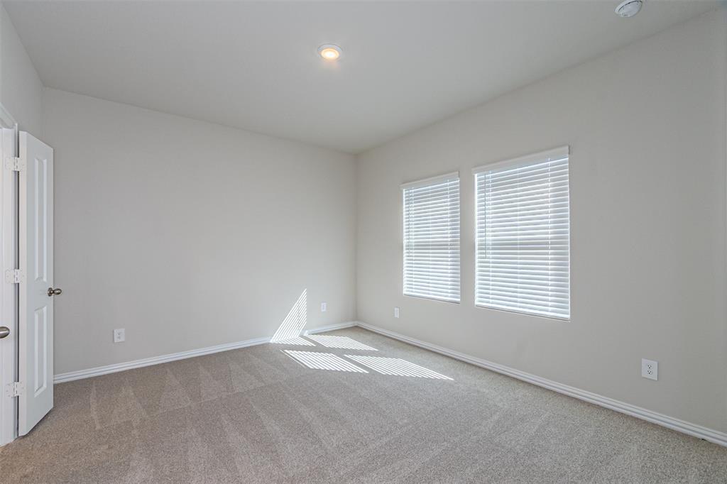 801 Leavenworth Drive Property Photo 14