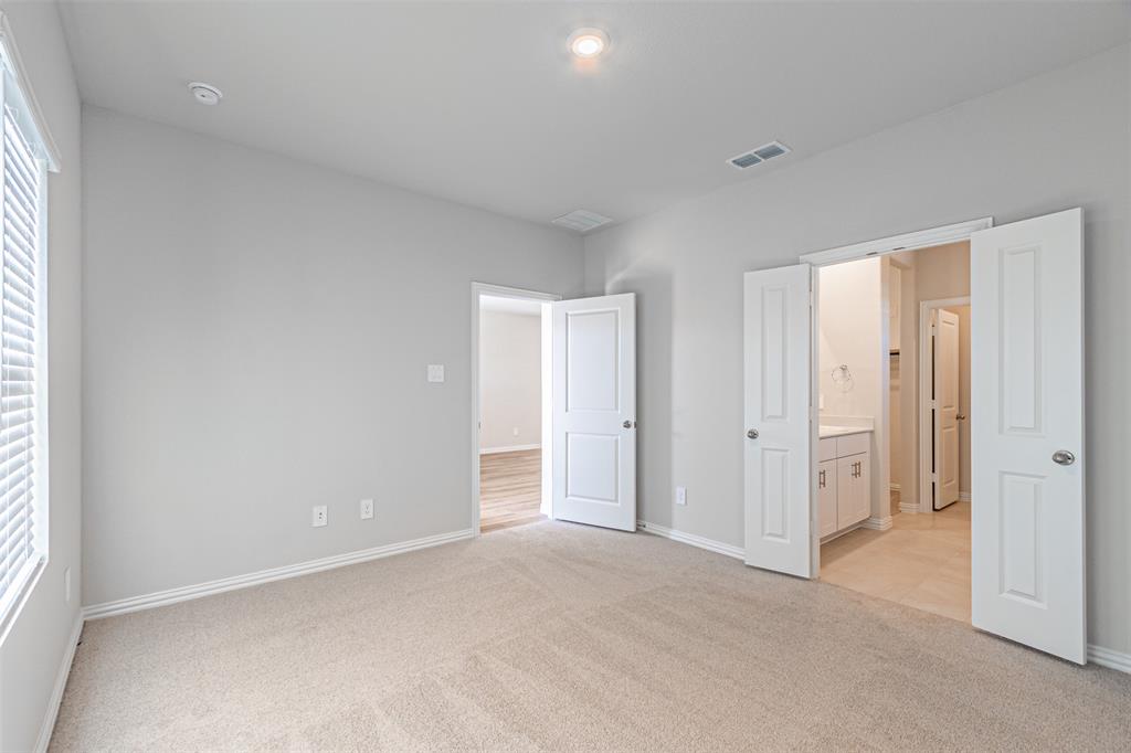801 Leavenworth Drive Property Photo 15