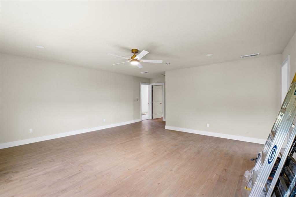 759 County Road 2738 Property Photo 33