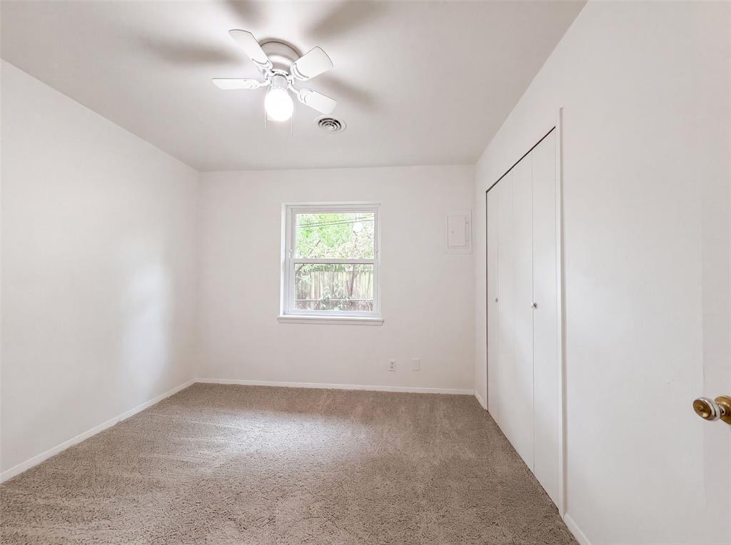 1805 Brookview Drive Property Photo 12