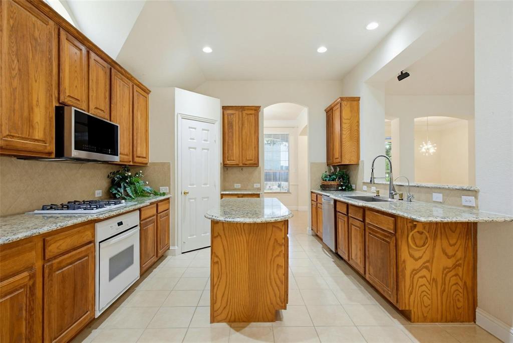 4402 Horizon Drive Property Photo 1