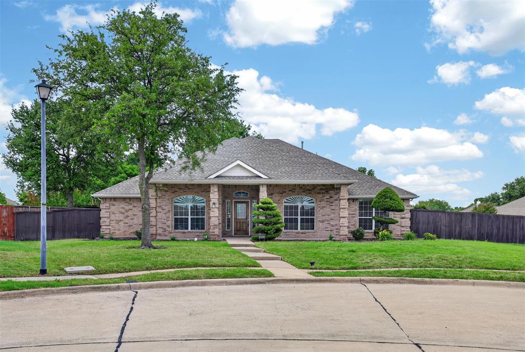 3002 Silver Springs Way Property Photo 1