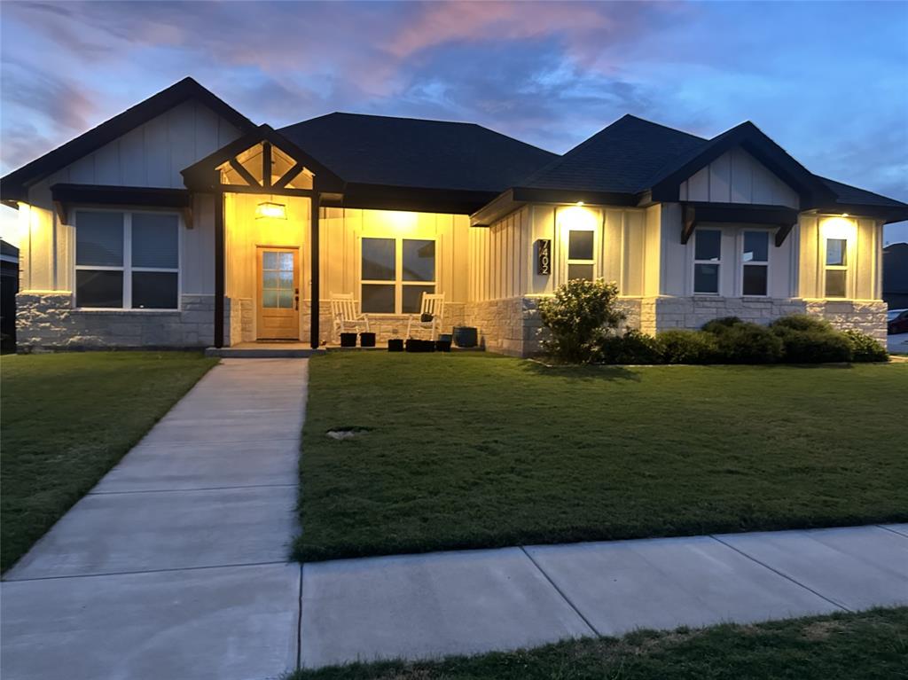 7402 Big Country Way Property Photo 3