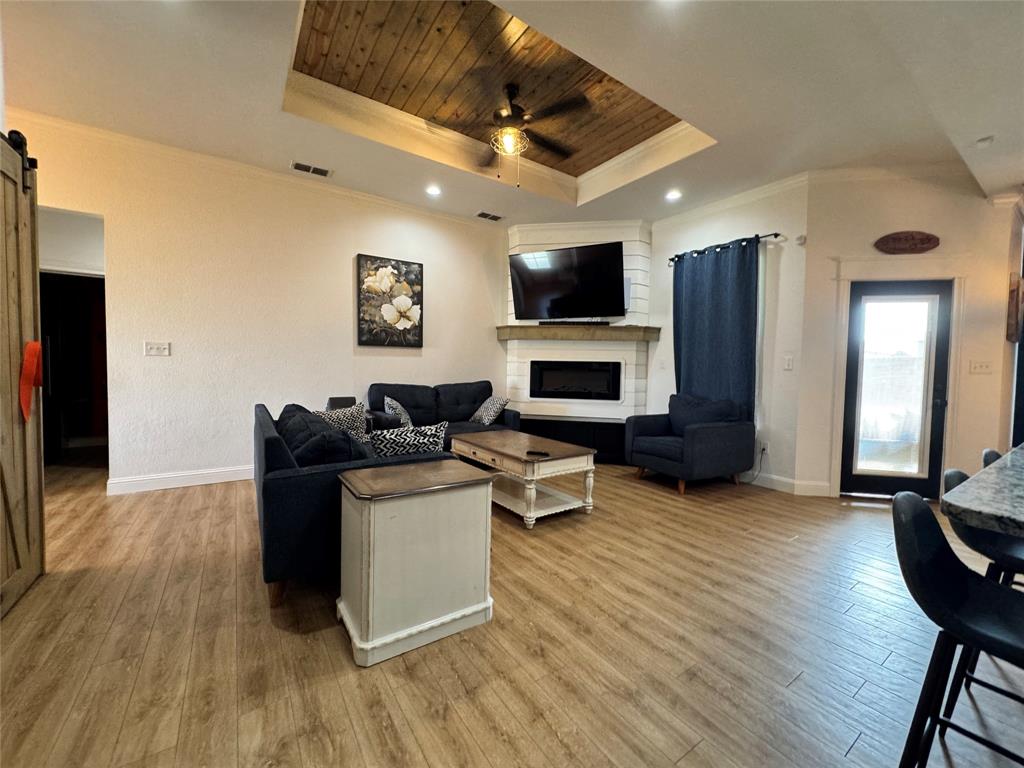 7402 Big Country Way Property Photo 10