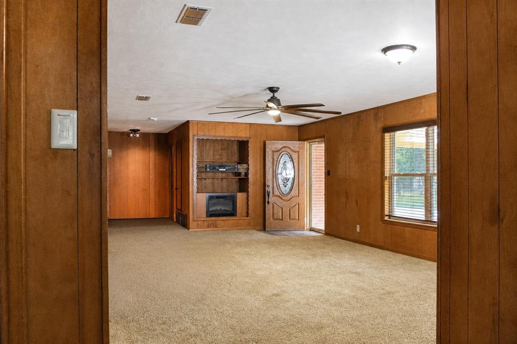 405 W Neely Avenue Property Photo 5