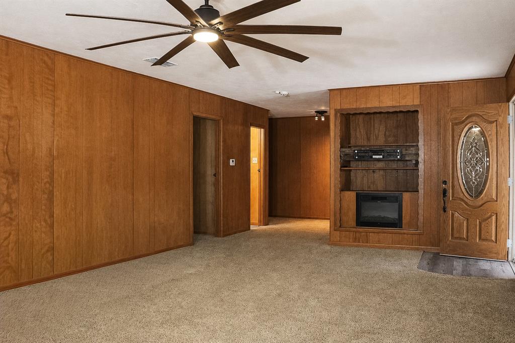 405 W Neely Avenue Property Photo 6