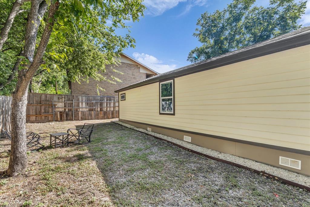 313 E Texas Avenue Property Photo 19