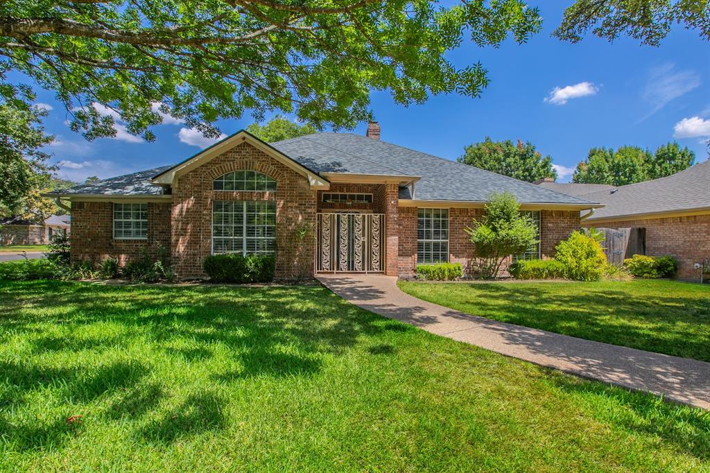 3021 Chimney Hill Drive Property Photo 1