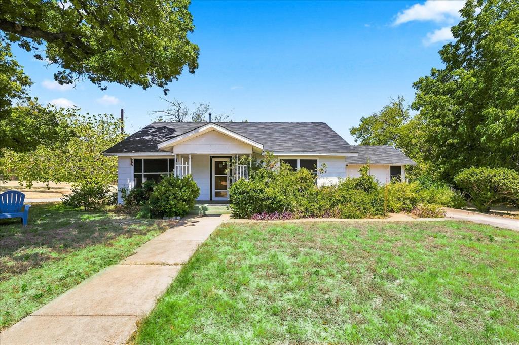 1109 Nowlin Street Property Photo 1