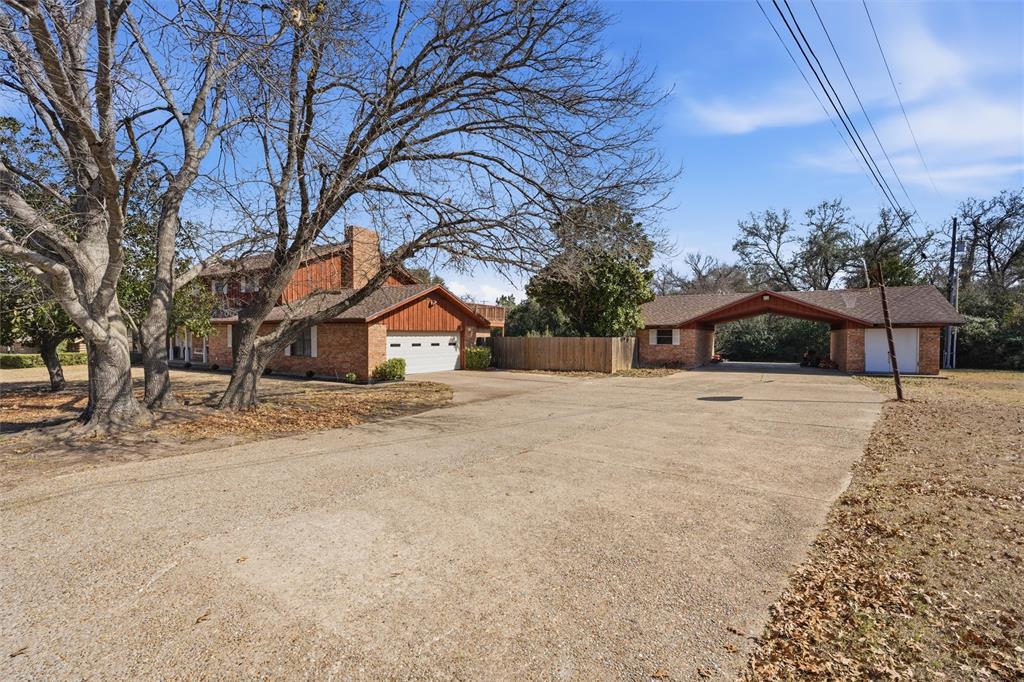 2210 White Street Property Photo 32