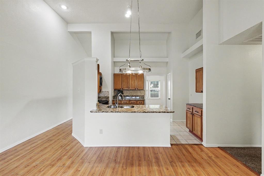 2926 Hilltop Drive Property Photo 15