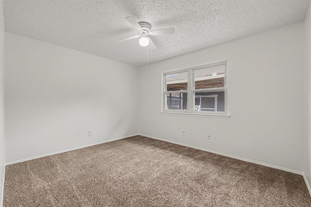 2926 Hilltop Drive Property Photo 20