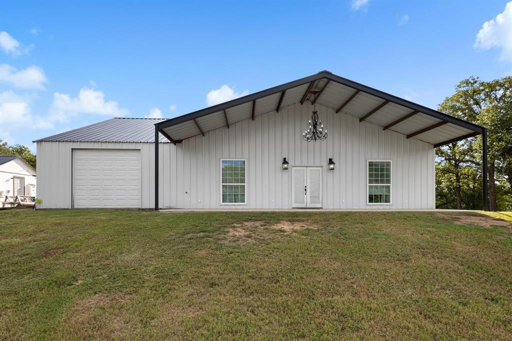 335 Ponderosa Street Property Photo 6