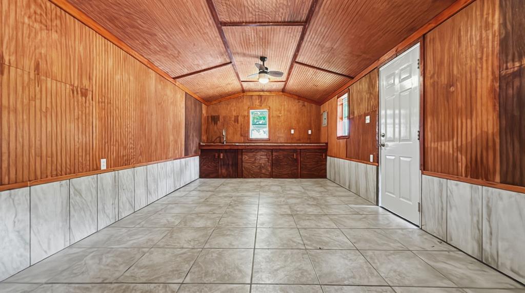 111 Fm 2905 Property Photo 20
