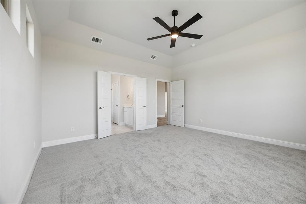 725 Windward Court Property Photo 21